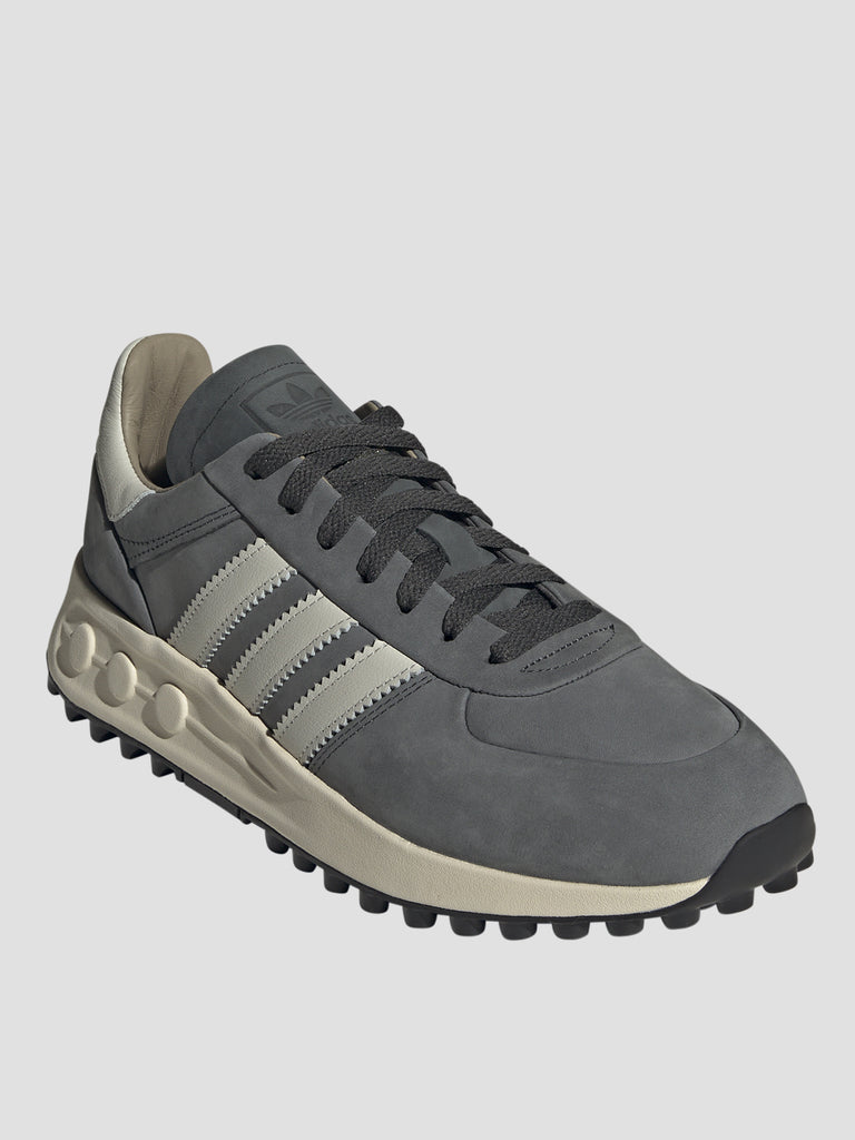 ADIDAS IE6482GREY